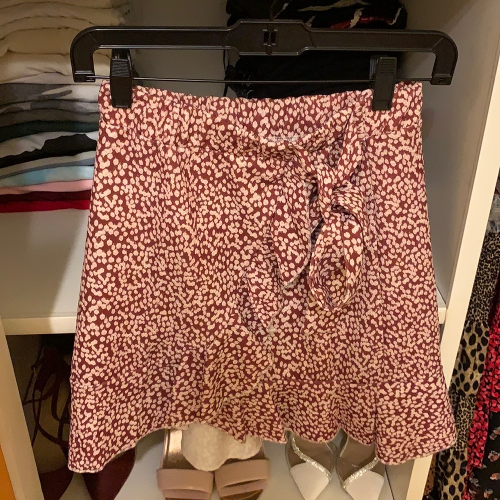Women’s mini wrap skirt